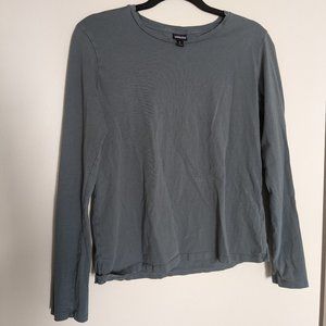 Patagonia Grey Long Sleeve (Size: M)